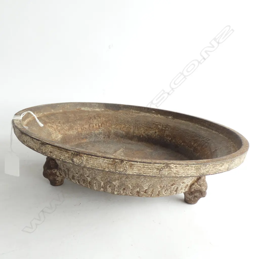 CHINESE CAST IRON CIRCULAR SHALLOW BASIN Dia.350mm... Image 1++
