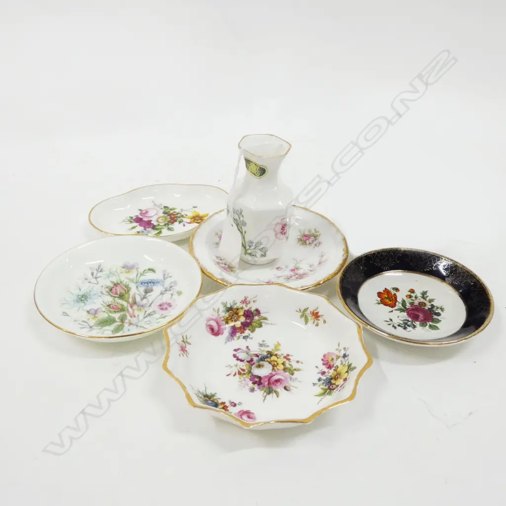 SELECTION OF 6 ENGLISH PORCELAIN PIECES HAMERSLEY AYNSLEY COALPORT ETC. Image 1++