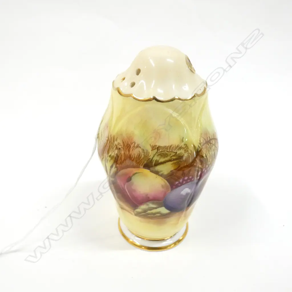 AYNSLEY ORCHARD GOLD SHAKER (2 SETS OF HOLES) H. 125MM Image 1++