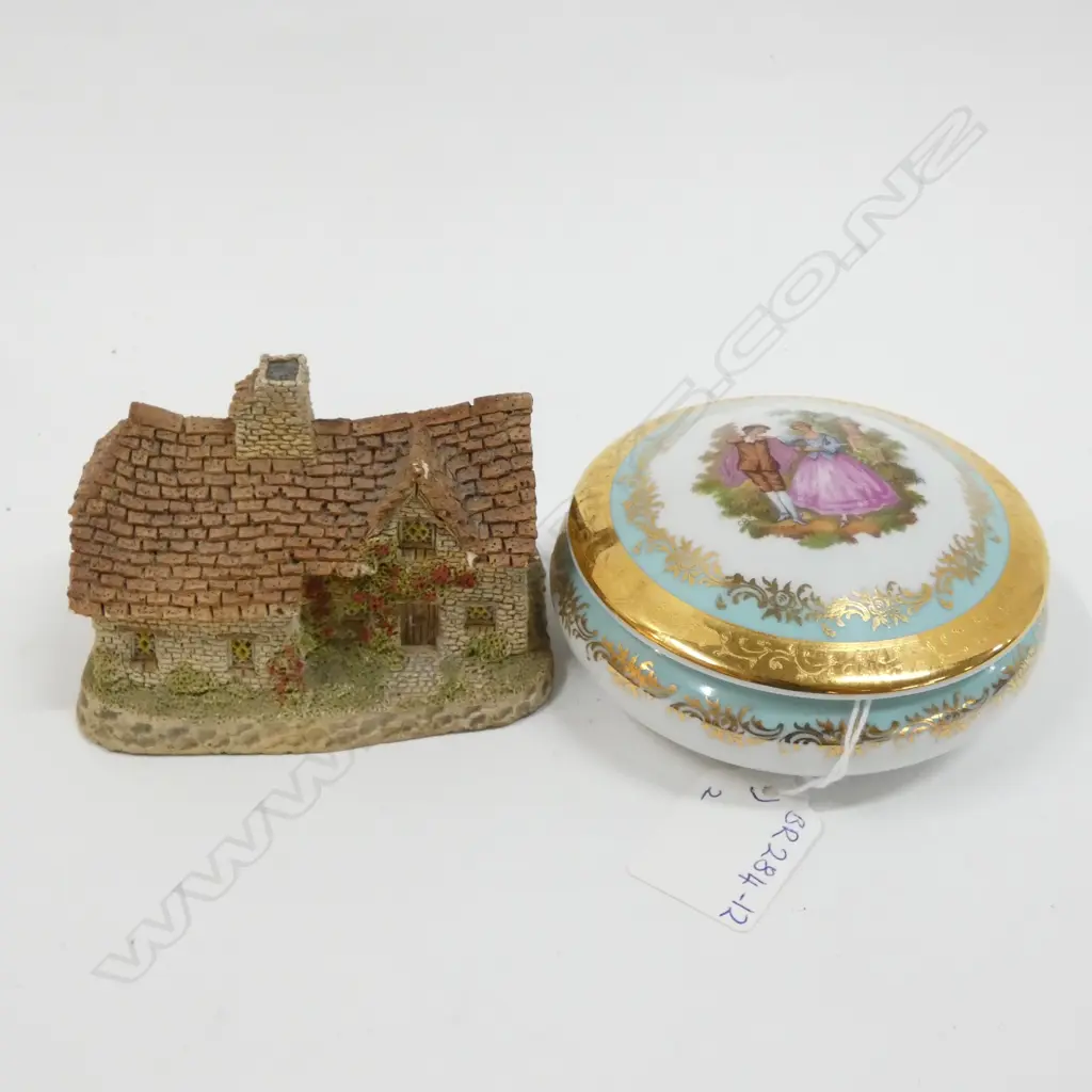 LIMOGE LIDDED BOX & COUNTRY COTTAGE Image 1++