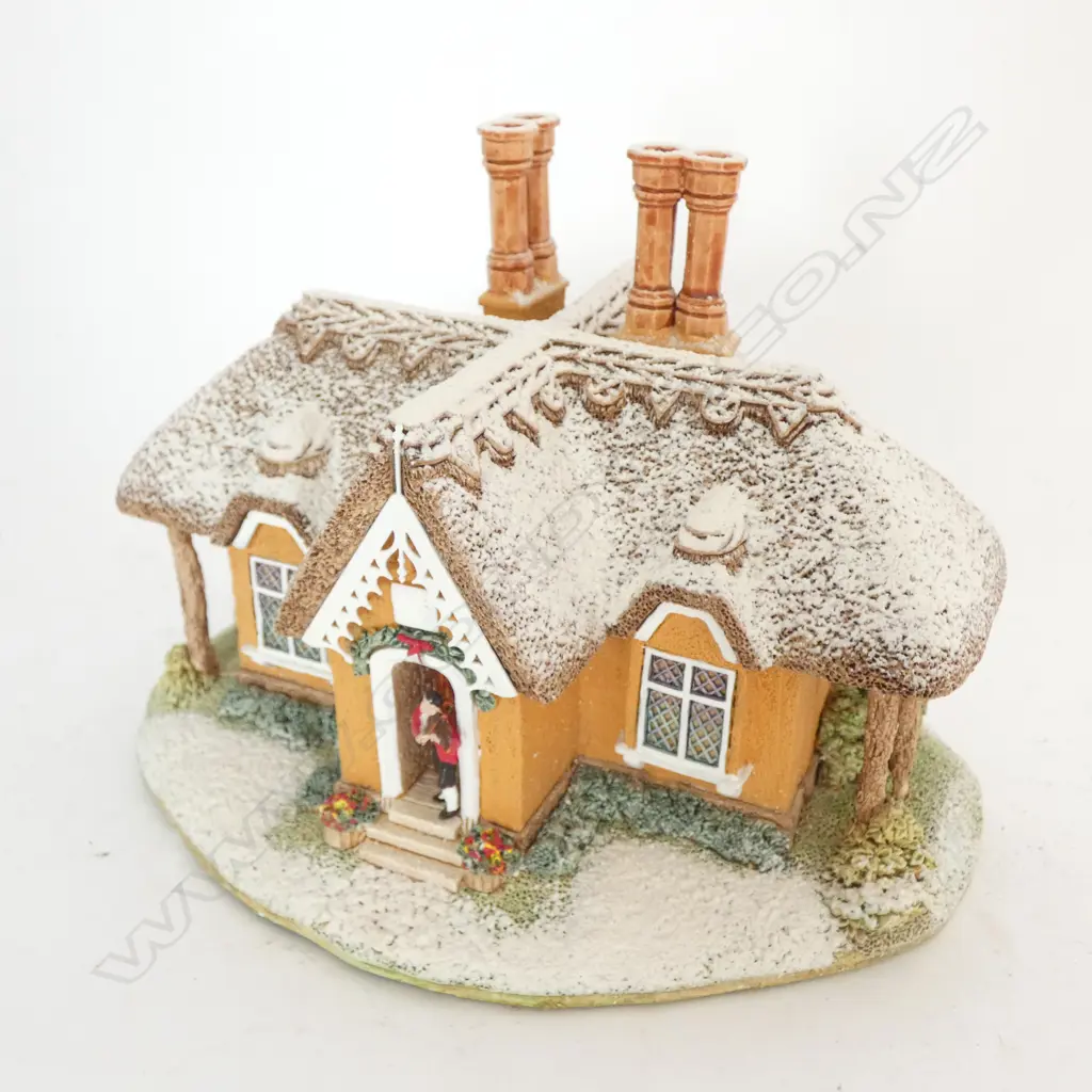 LILLIPUT LANE - KERRY LODGE - WITH BOX & CERTIFICATE Image 1++