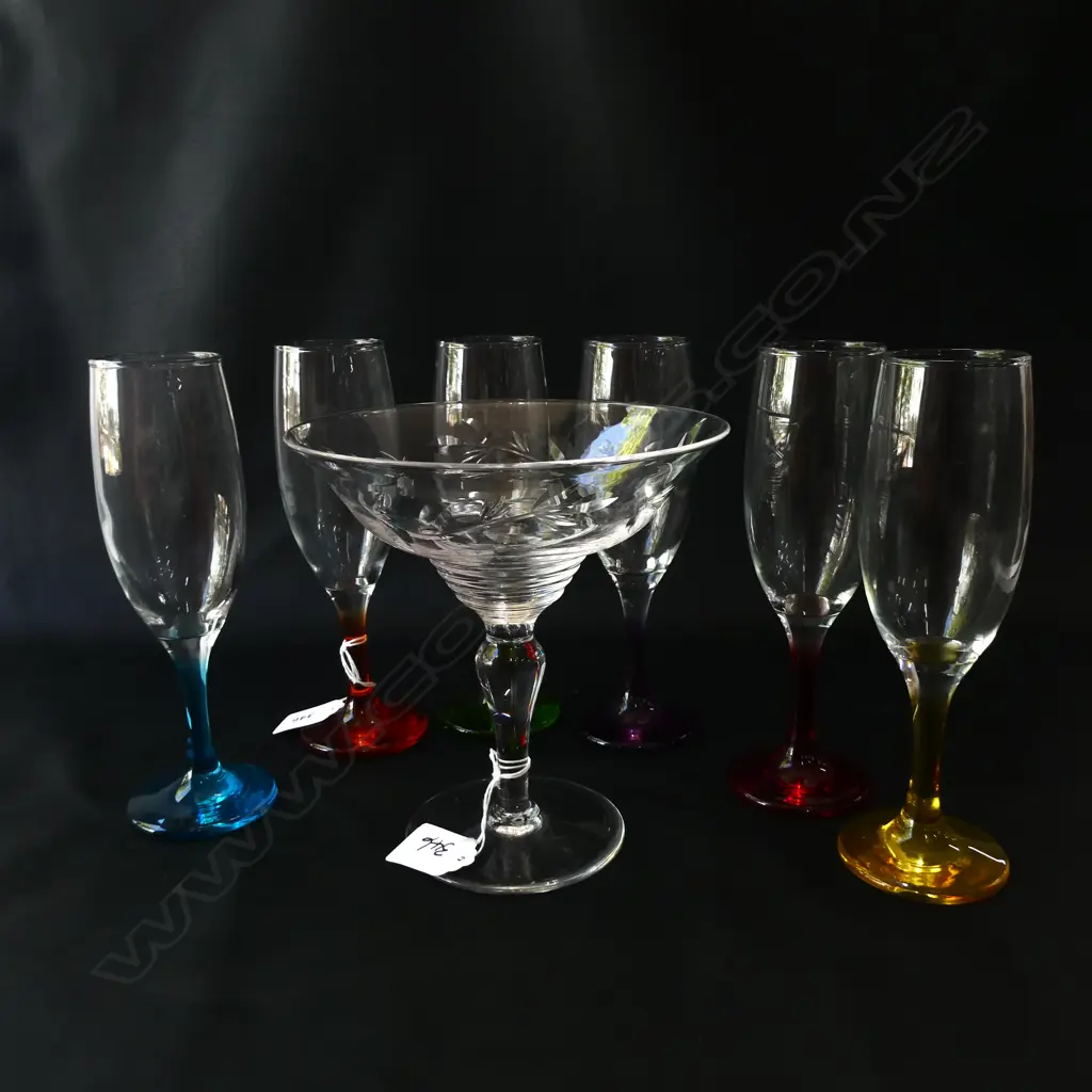 6 RAINBOW CHAMPAGNE FLUTES & CRYSTAL COMPORT (DIA  160MM) Image 1++