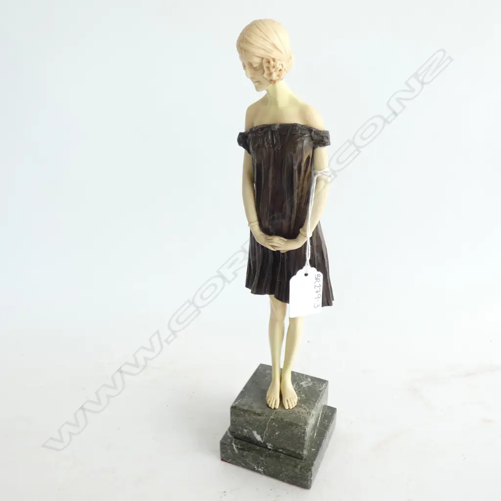 REPRODUCTION DEMETRE HARALAMB CHIPARUS ' INNOCENCE' ART DECO LADY - RESIN - H. 330MM Image 1++