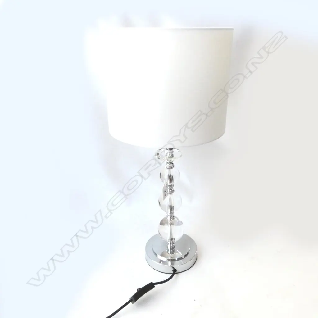 CONTEMPORARY CRYSTAL GLASS TABLE LAMP Image 1++