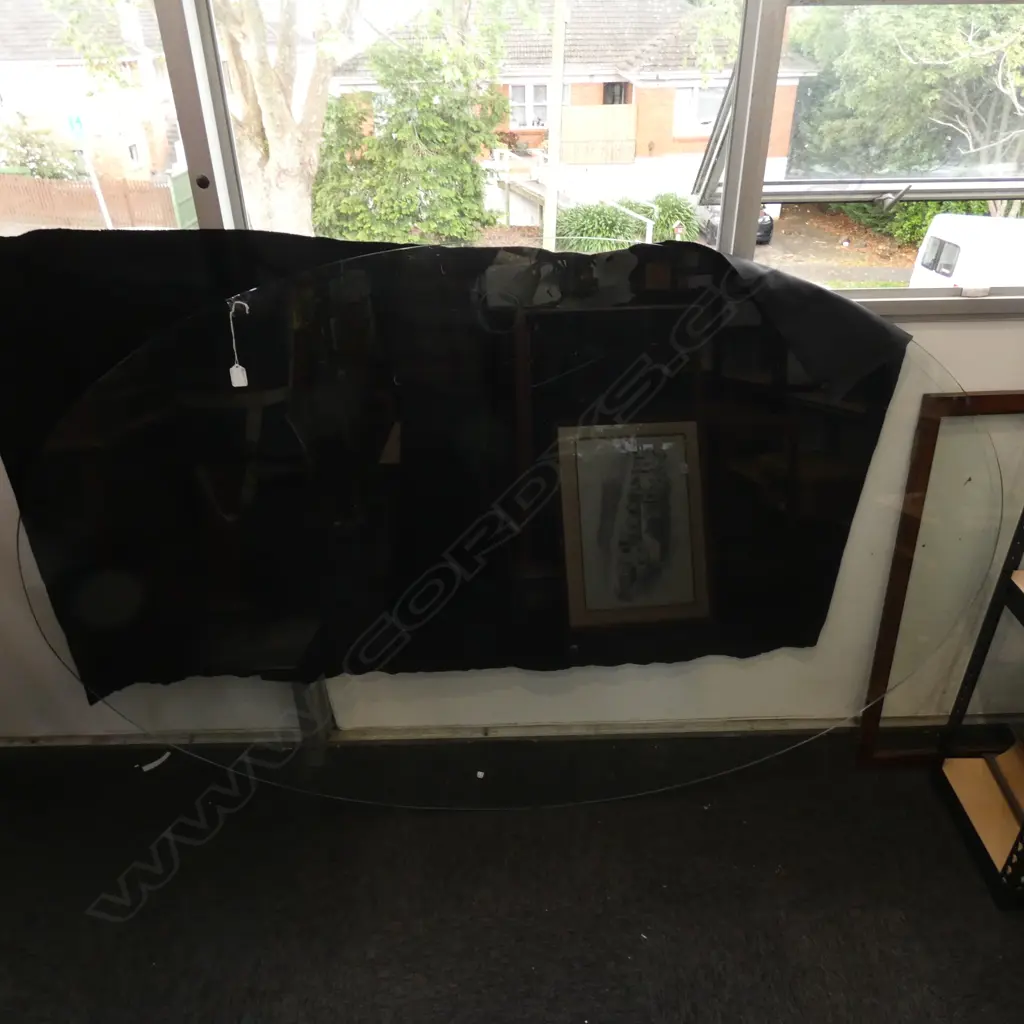 LARGE OVAL GLASS TOP FOR TABLE  Image 1++