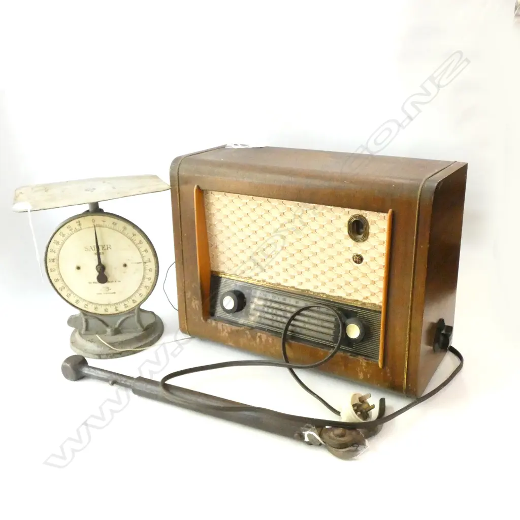 RADIO/SCALES/NAIL REMOVER Image 1++