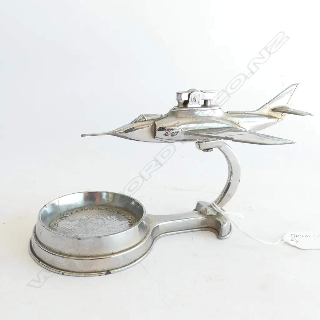 SKYHAWK JET CHROME LIGHTER & ASHTRAY L.200mm Image 1++