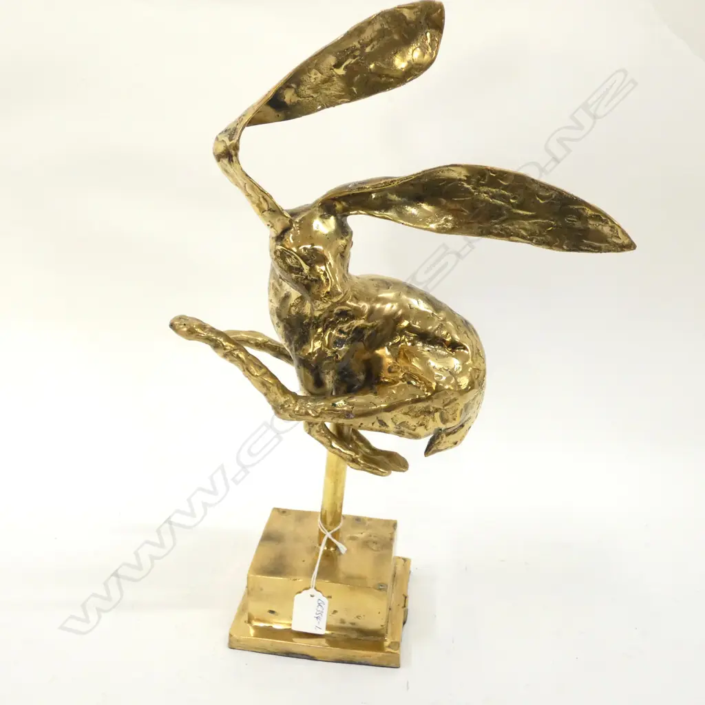 STYLISH POLISHED BRONZE 'SURPRISED' HARE ON STAND Image 1++