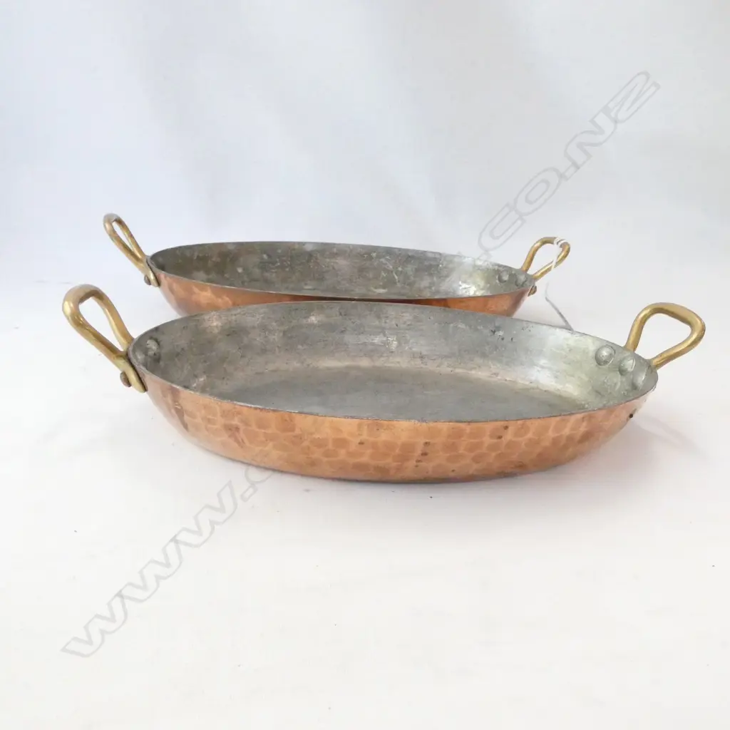TWO COPPER PANS 36x20 cm Image 1++