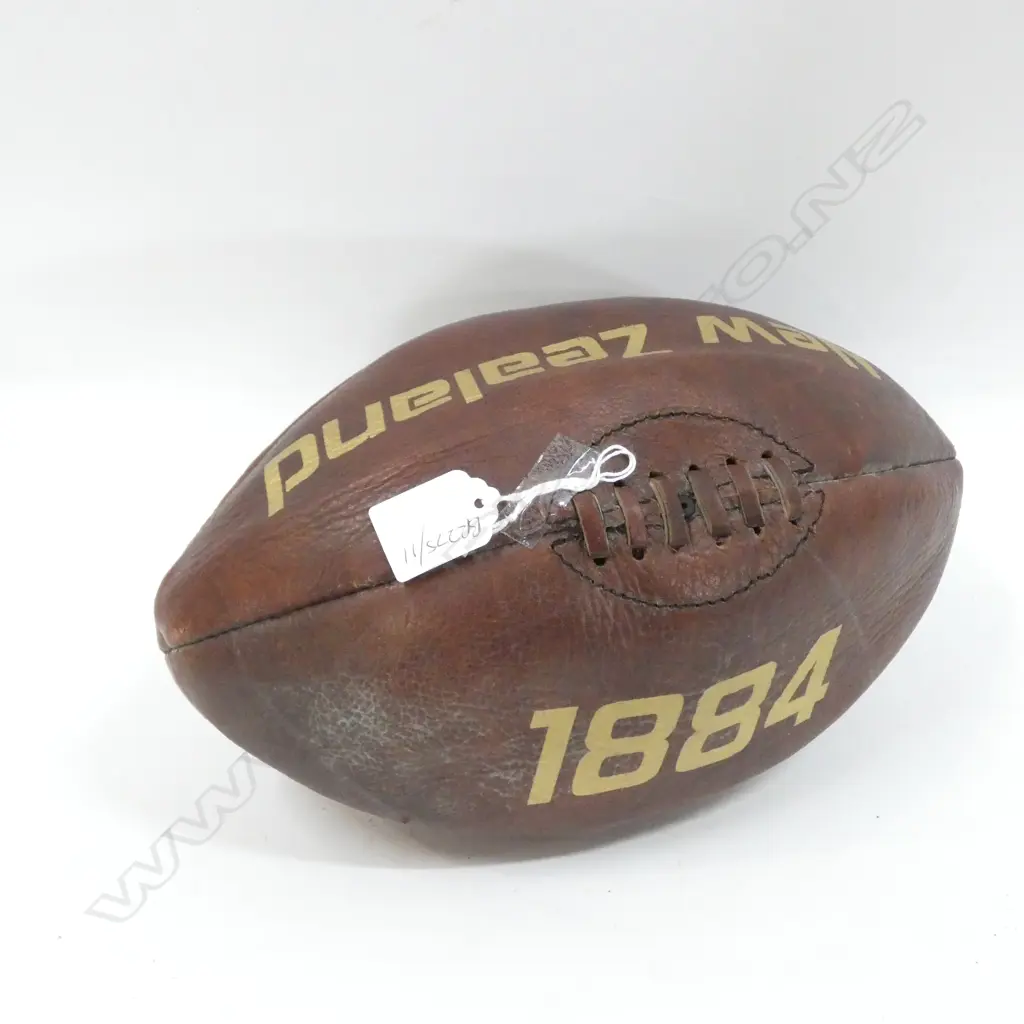 VINTAGE STYLE LEATHER RUGBY BALL L.310mm Image 1++