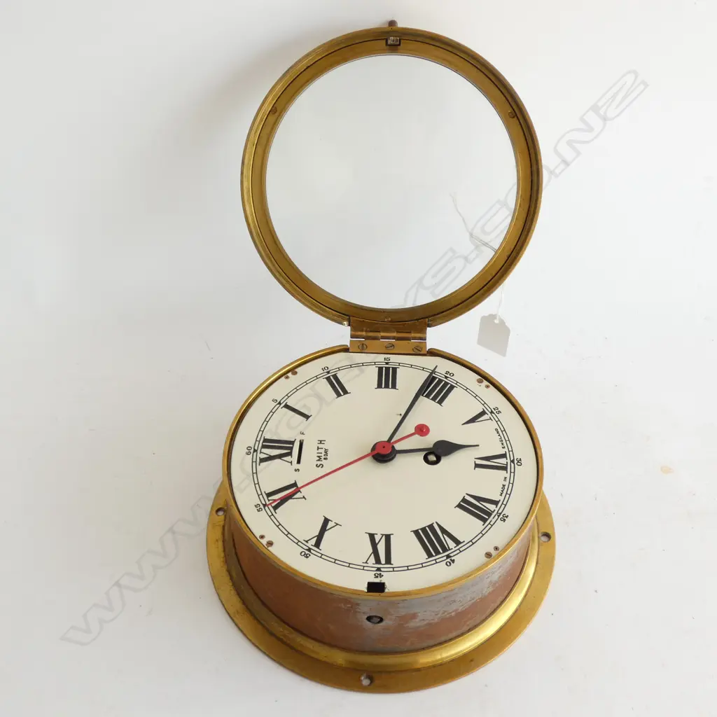 SMITH’S BRASS & STEEL CASED SHIP’S CLOCK. Dia.220mm. Runs (needs clean to run continuously) Image 1++