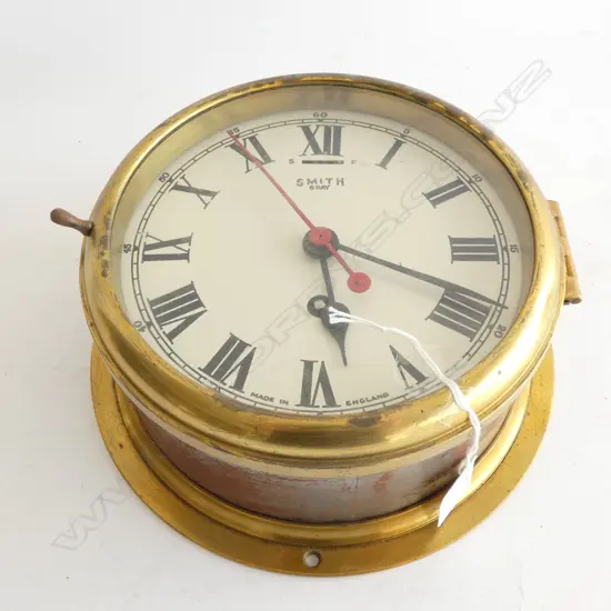 SMITH’S BRASS & STEEL CASED SHIP’S CLOCK. Dia.220mm. Runs (needs clean to run continuously)