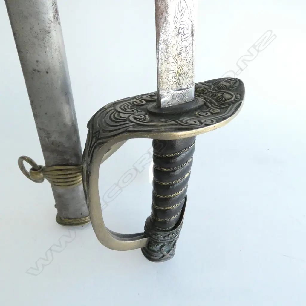REPRODUCTION DRESS SWORD L.1170mm Image 1++