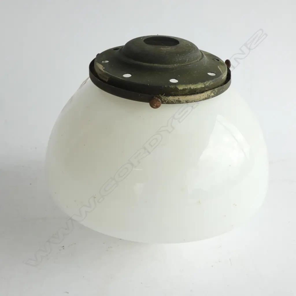ART DECO WHITE GLASS CEILING LIGHT FITTING W GALLERY Image 1++