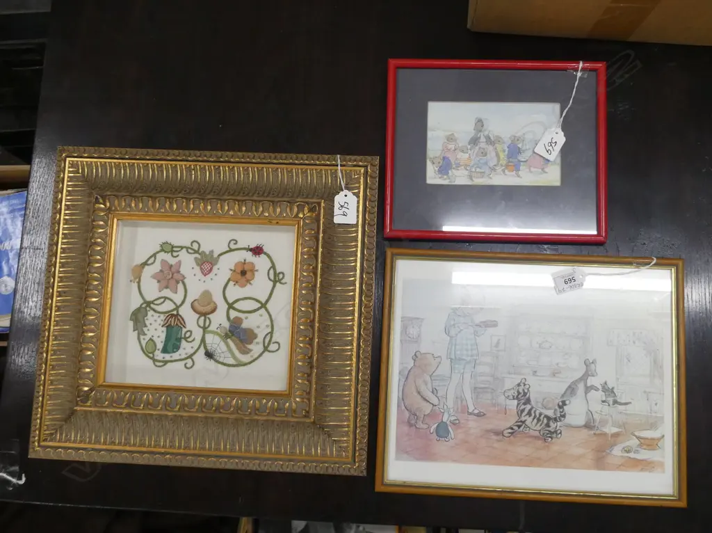2 FRAMED NURSERY PRINTS INCL WINNIE THE POOH (275 X 295MM) + GILT FRAMED BEADED TAPESTRY  Image 1++