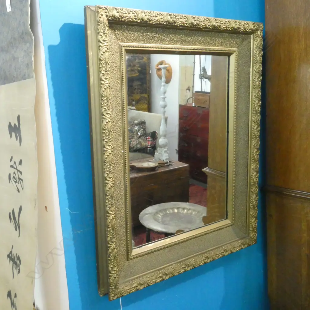 LG GILT RIMMED WALL MIRROR - 760 X 590MM Image 1++