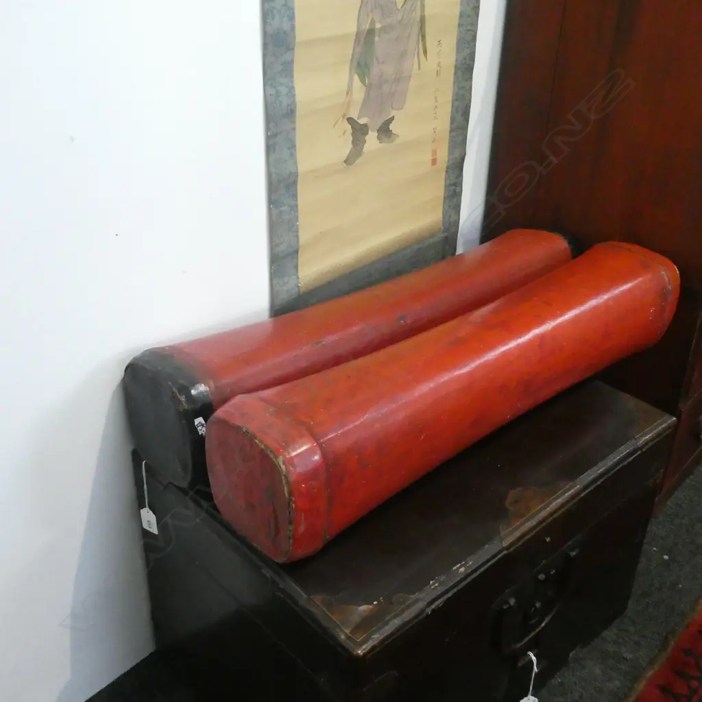 NEAR PR CHINESE RED LACQUER HEAD RESTS? L.730mm Image 1++