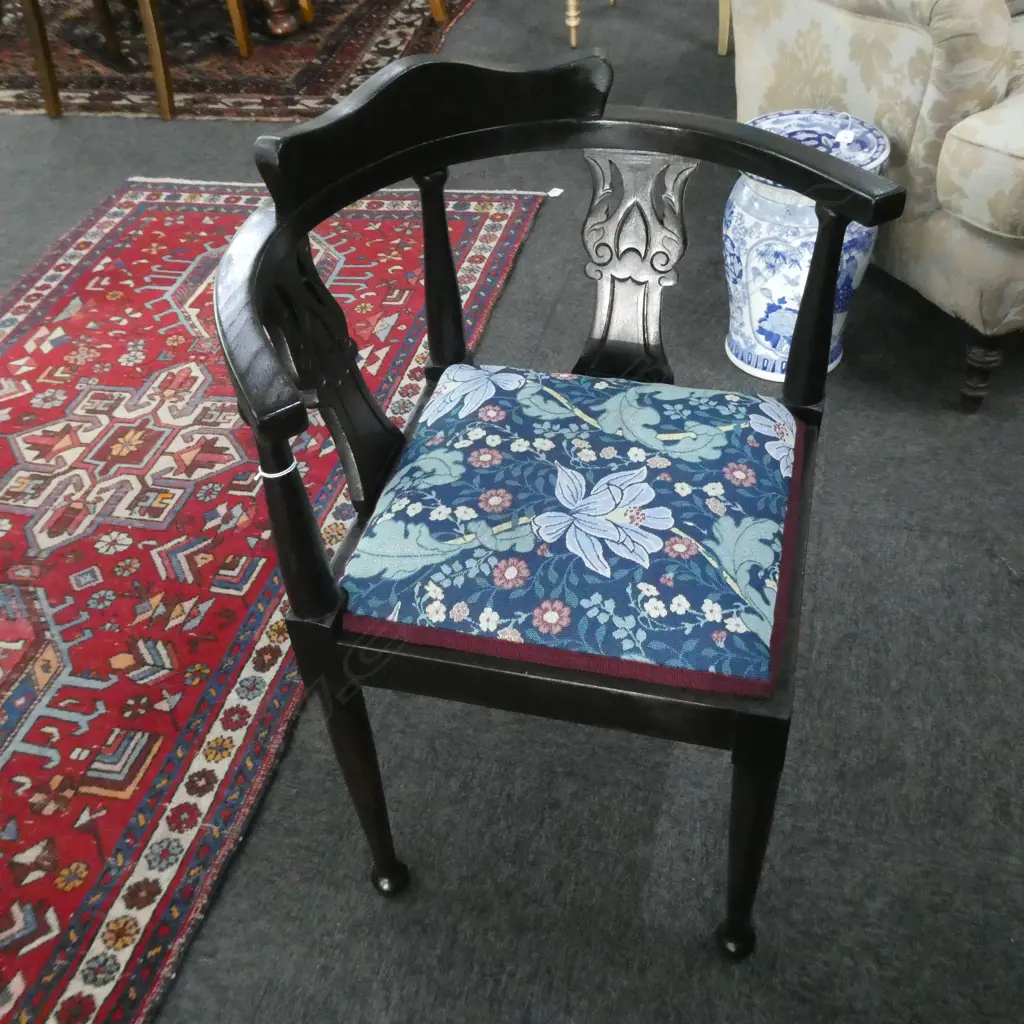 EDWARDIAN CORNER CHAIR MORRIS STYLE UPHOLSTERY Image 1++