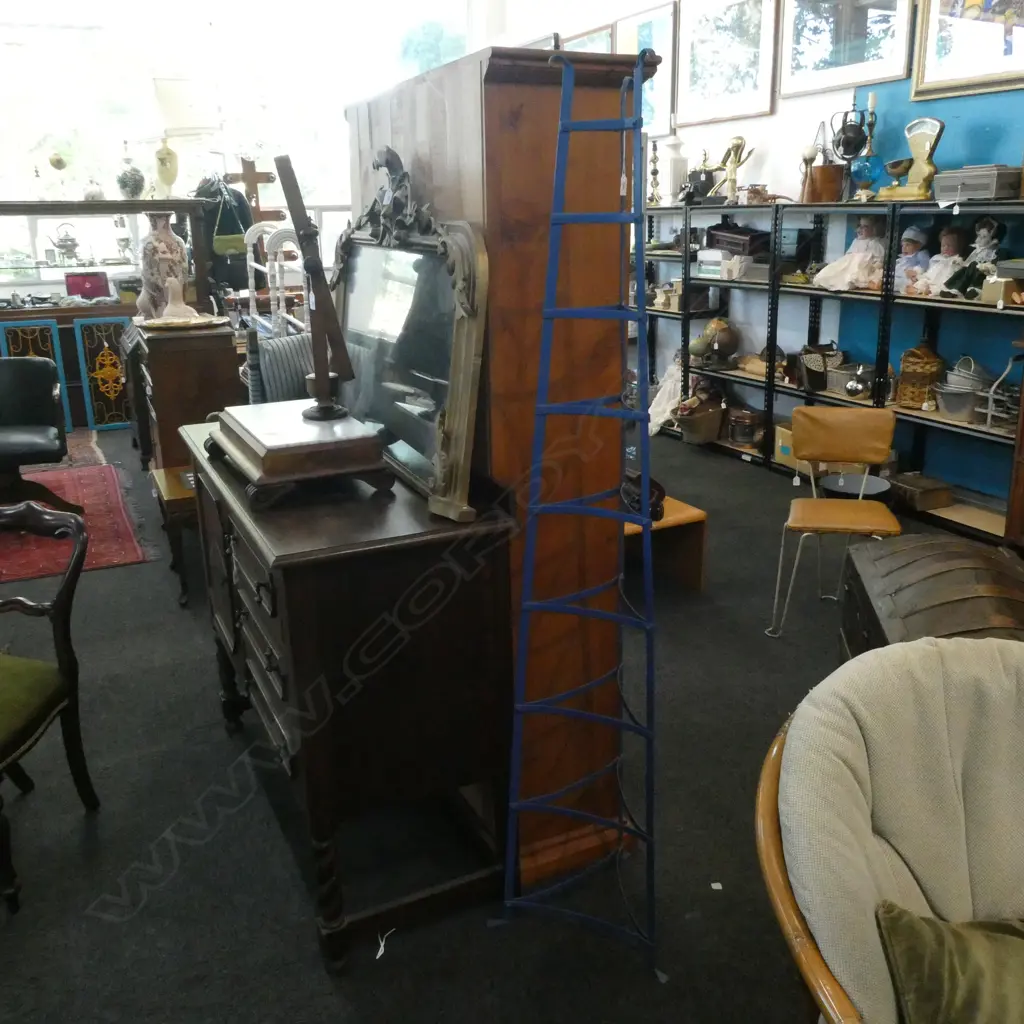 OLD LG BLUE METAL 9 TIER POT STAND H. 1760MM Image 1++