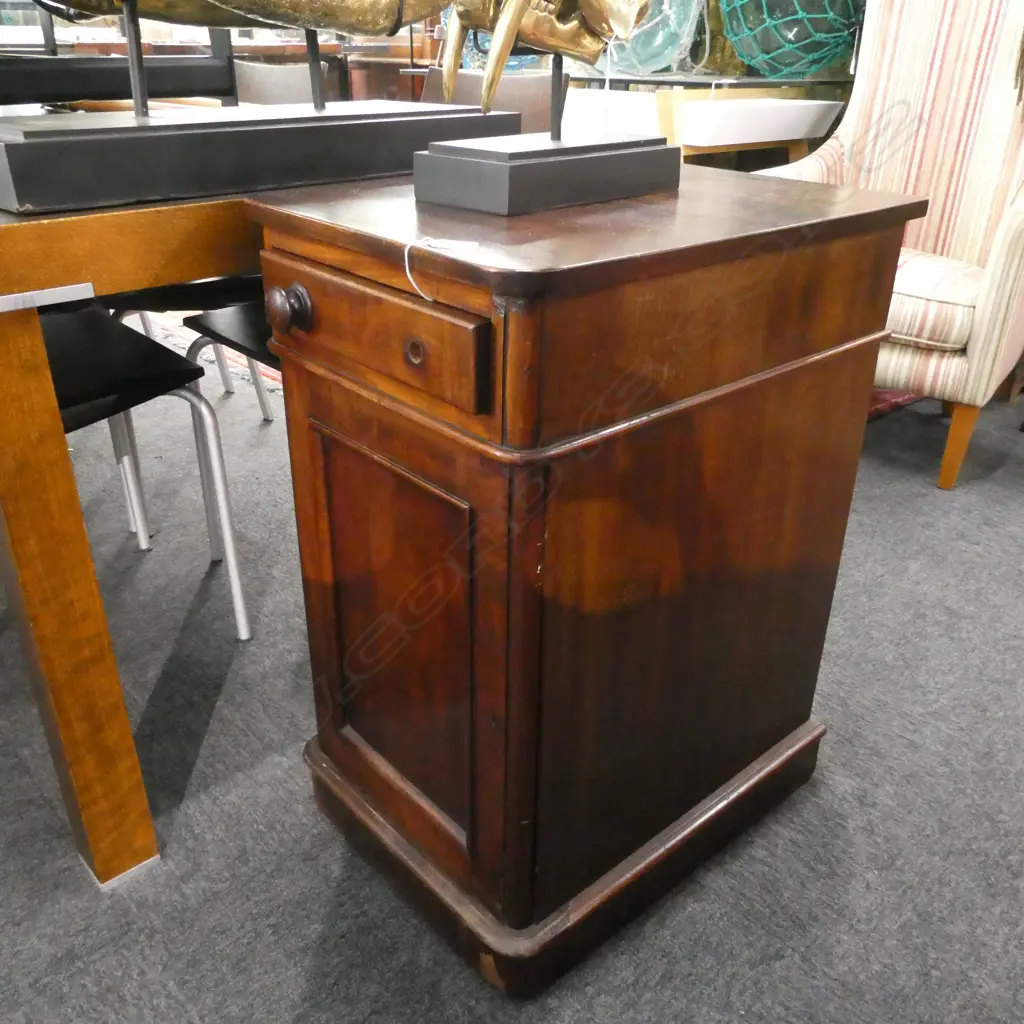 19TH CENT MAHOGANY CONVERTED BEDSIDE CABINET H. 740MM Image 1++