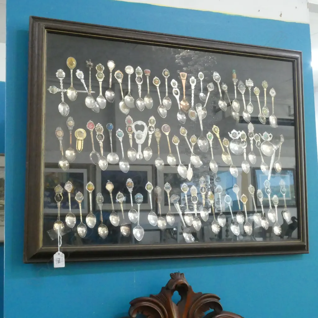 FRAMED TEASPOON DISPLAY Image 1++