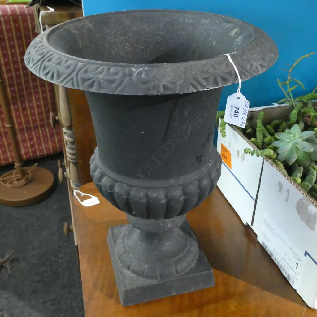 HEAVY METAL GARDEN POT H.390  DIA 320MM Image 1++