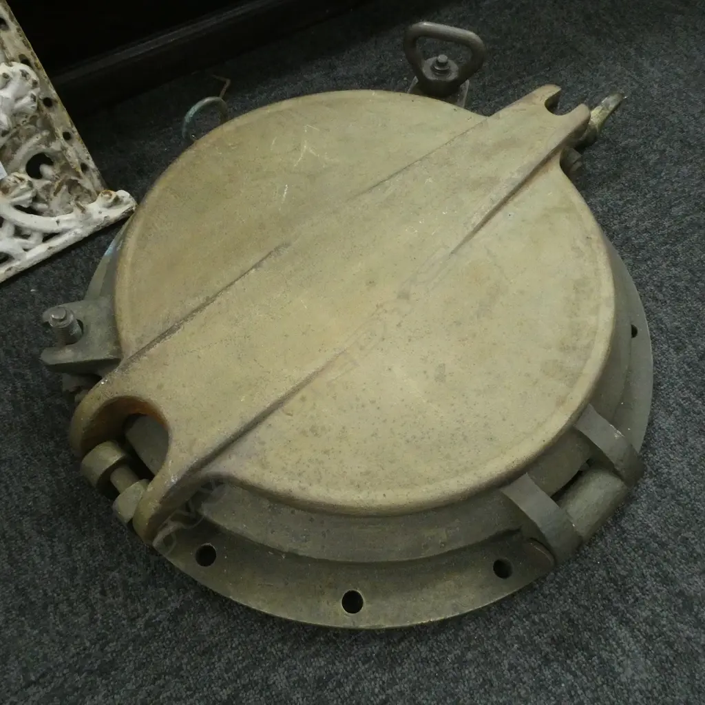 BRASS PORTHOLE DIA. 500mm Image 1++