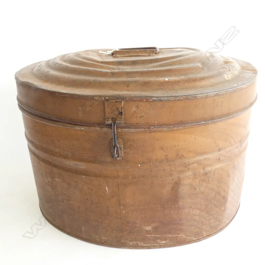 COPPER OVAL HAT / STORAGE BOX 450 X 380 X 280MM Image 1++