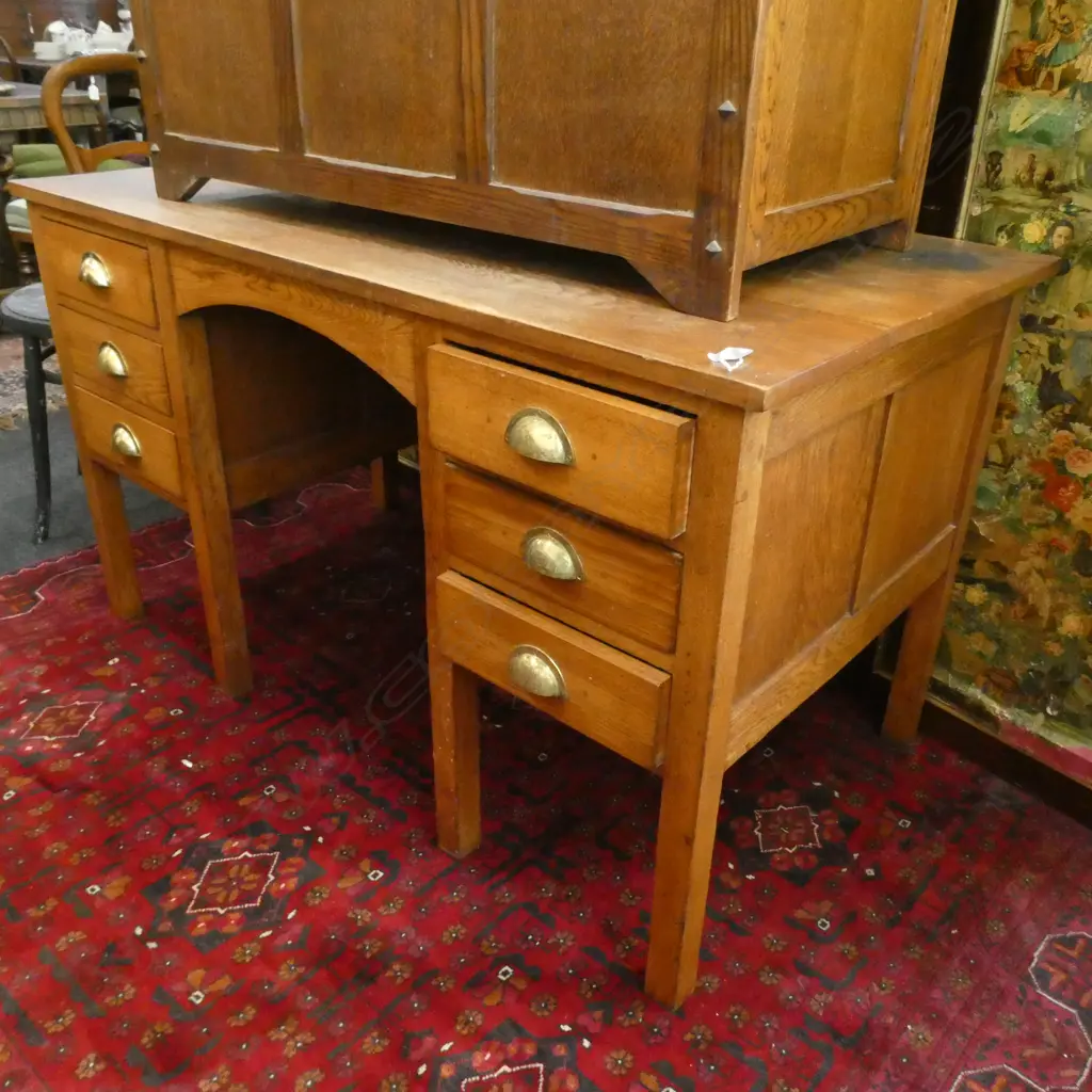 OAK DESK Image 1++