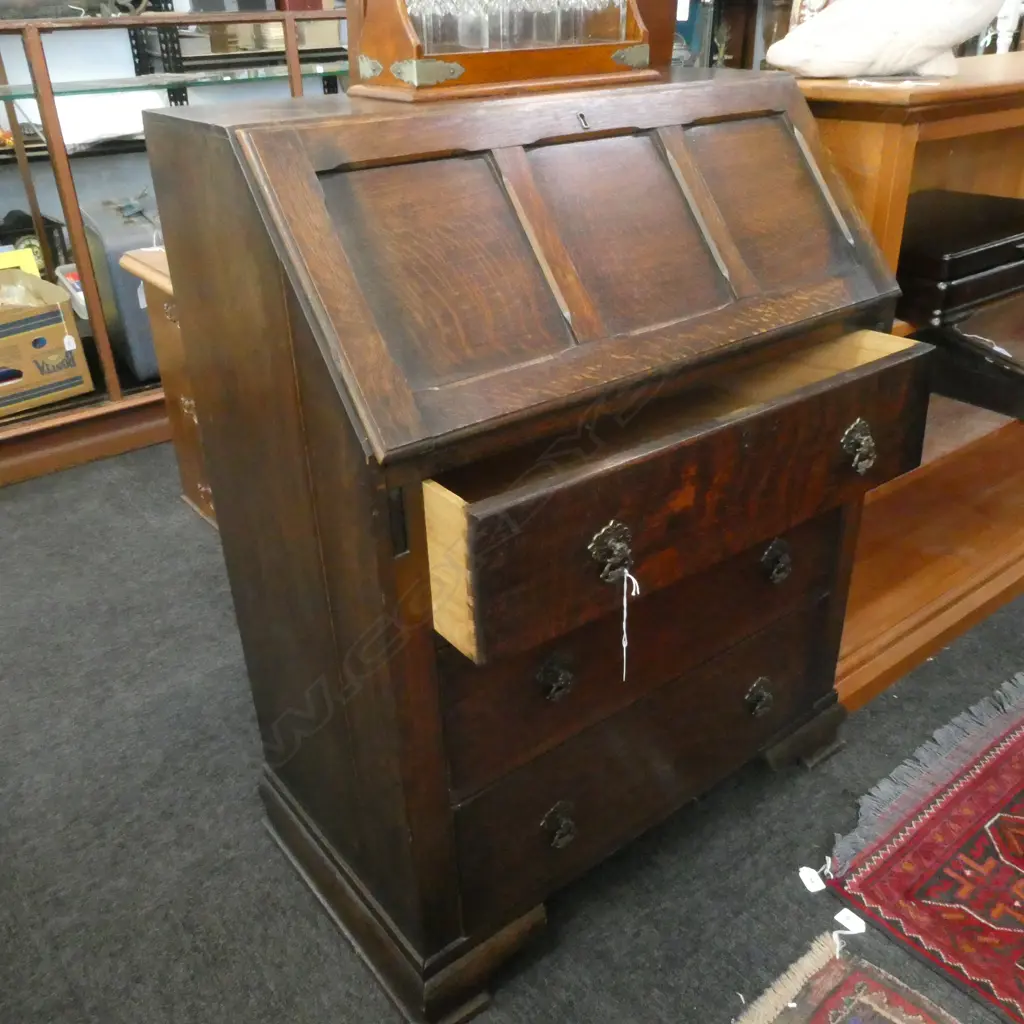 OAK FALL FRONT BUREAU Image 1++