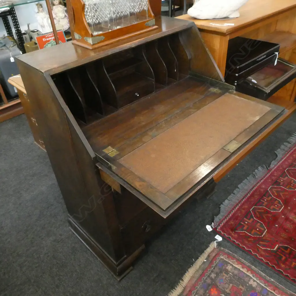 OAK FALL FRONT BUREAU Image 1++