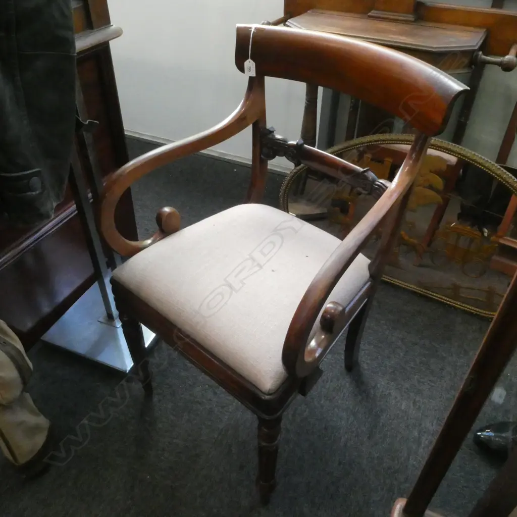 BLADE BACK CHAIR... Image 1++