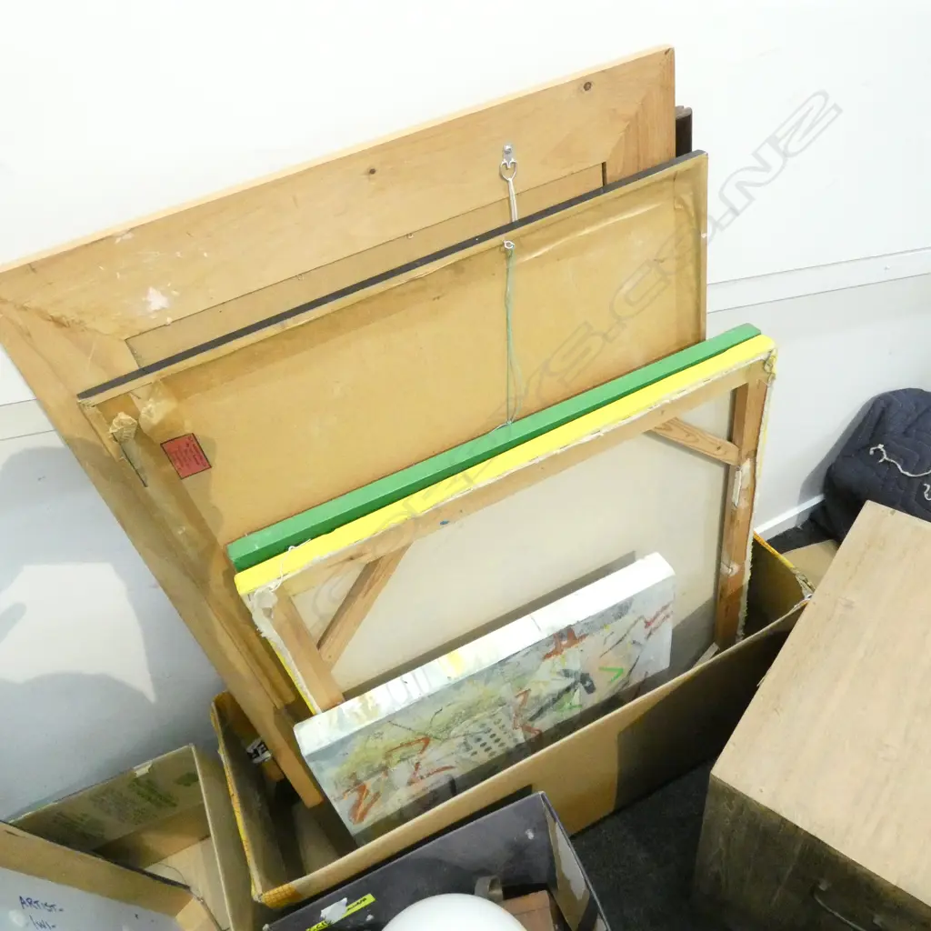 BOX LOT ASST. CONTEMPORARY ARTWORKS ETC Image 1++