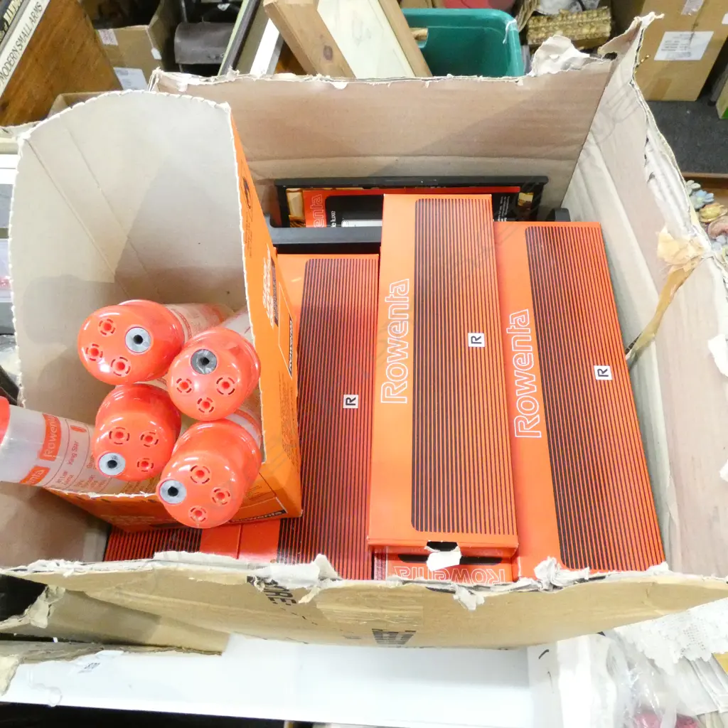 BOX APPROX 52 ROWENTA BUTLER DE LUXE TABLE LIGHTERS + 5 REFILL BOTTLES .... Image 1++