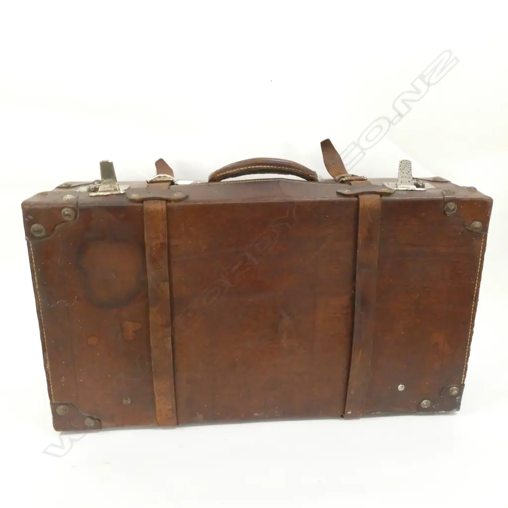 LEATHER SUIT CASE WITH STRAPS - 650 X 370MM Image 1++
