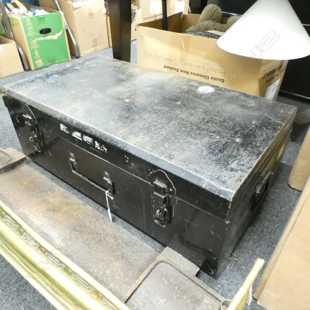 LG OLD BLACK PAINTED METAL CHEST - SOME SURFACE RUST & SCRATCHES - 810 X 460 X 290MM Image 1++
