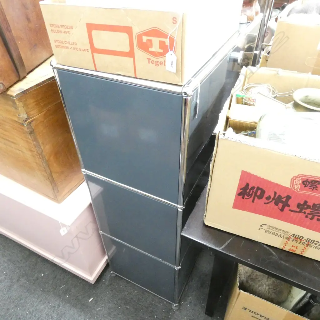 3 DRAWER GREY CONTEMPORARY FILING CABINET H.1100 W. 760MM  - LOCKED - NO KEY Image 1++