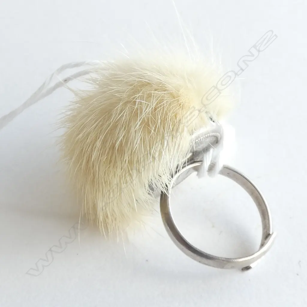 RETRO 1970's MINK RING Image 1++