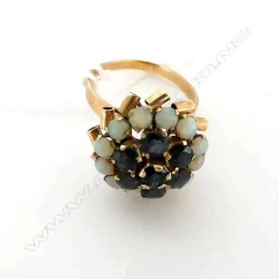 18ct YELLOW GOLD GEM SET PRINCESS RING (17482)