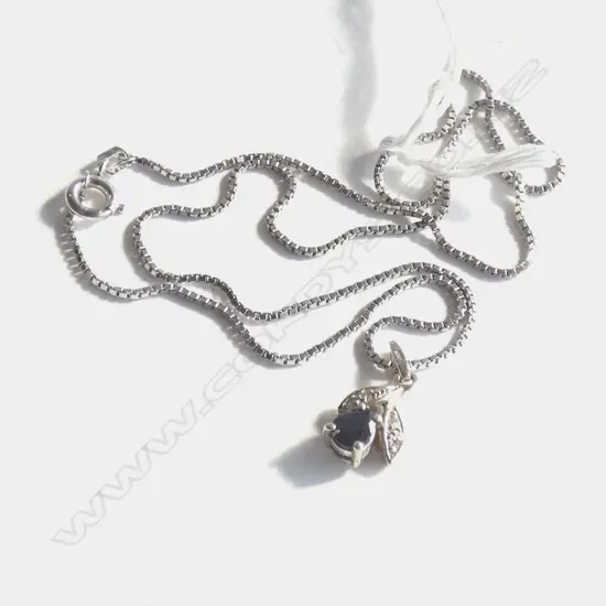 14CT WHITE GOLD SAPPHIRE PENDANT w. DIAMONDS ON 14CT CHAIN STAMPED 585