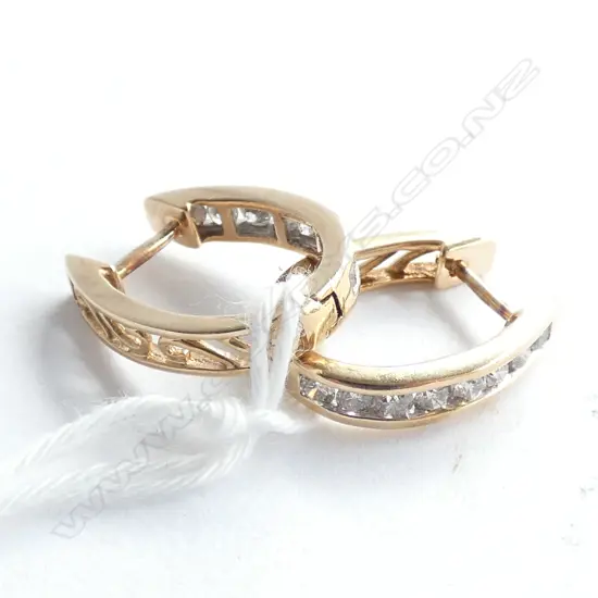 PR 10K YELLOW GOLD & MULTI DIAMOND EARRINGS 
