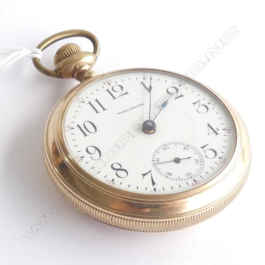 WALTHAM GOLD FILLED POCKET WATCH Image 1++