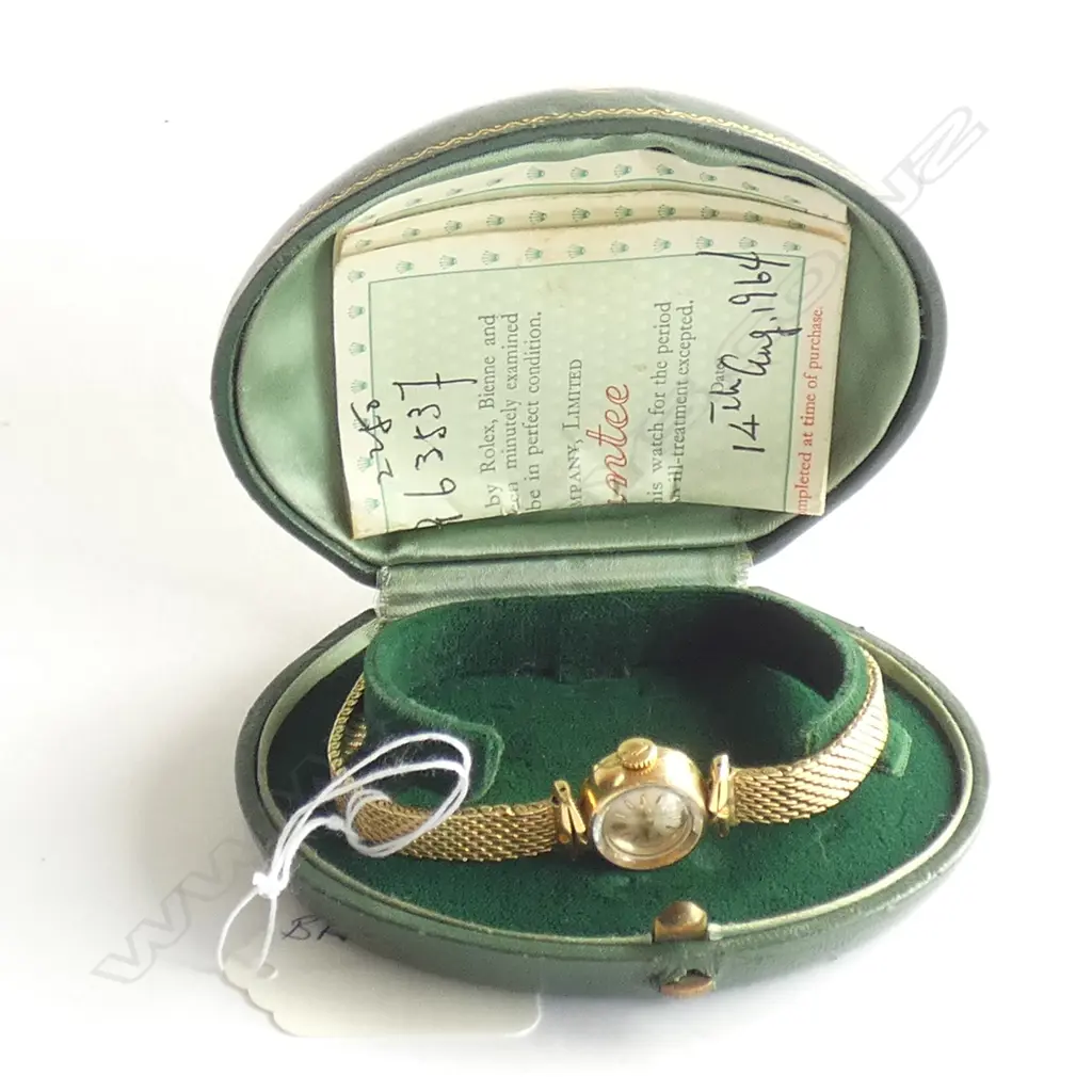 VINTAGE 18k LADIES ROLEX WRIST WATCH IN CASE. WORKING Image 1++