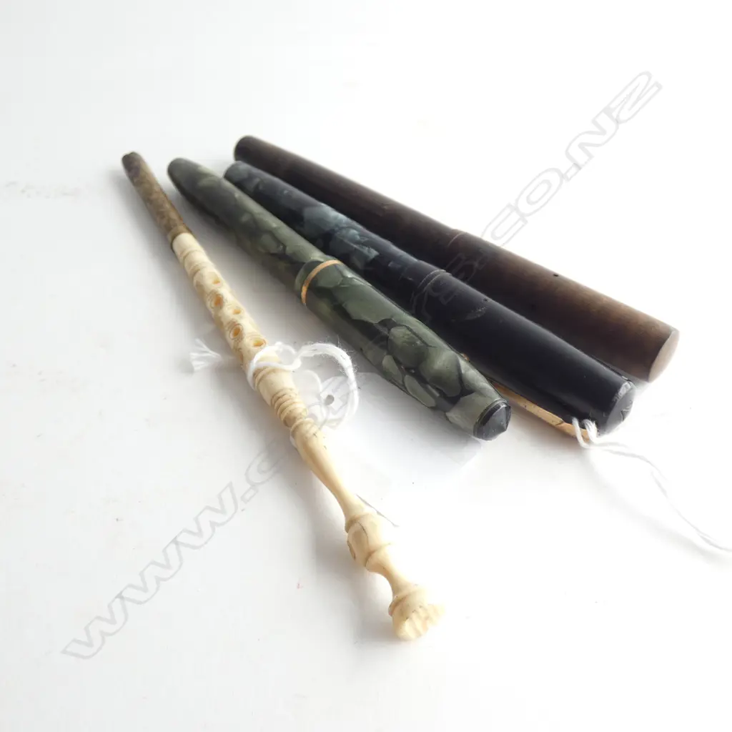 4 ASST FOUNTAIN PENS; INCL. WATERMAN / BLACKBIRD MABIE TODD & CARVED BONE (NIB MISSING) Image 1++