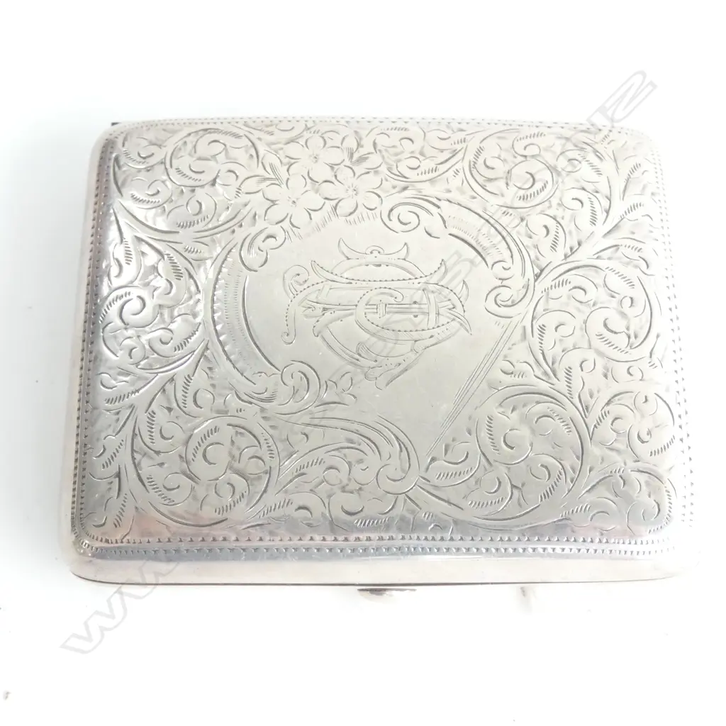 An Edwardian silver cigarette case Image 1++