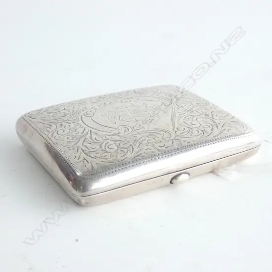 An Edwardian silver cigarette case