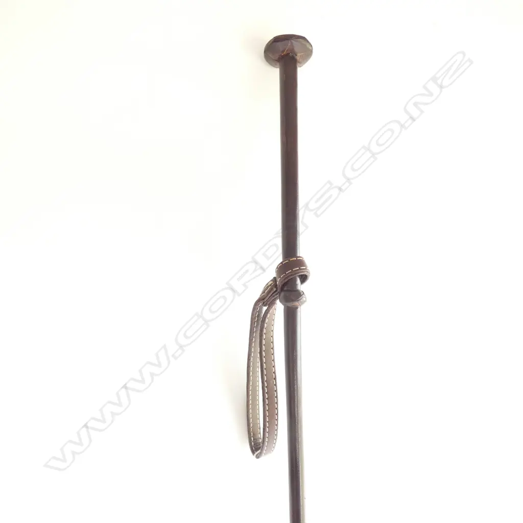 LEATHER RIDING WHIP IN DUST BAG L.1065mm Image 1++