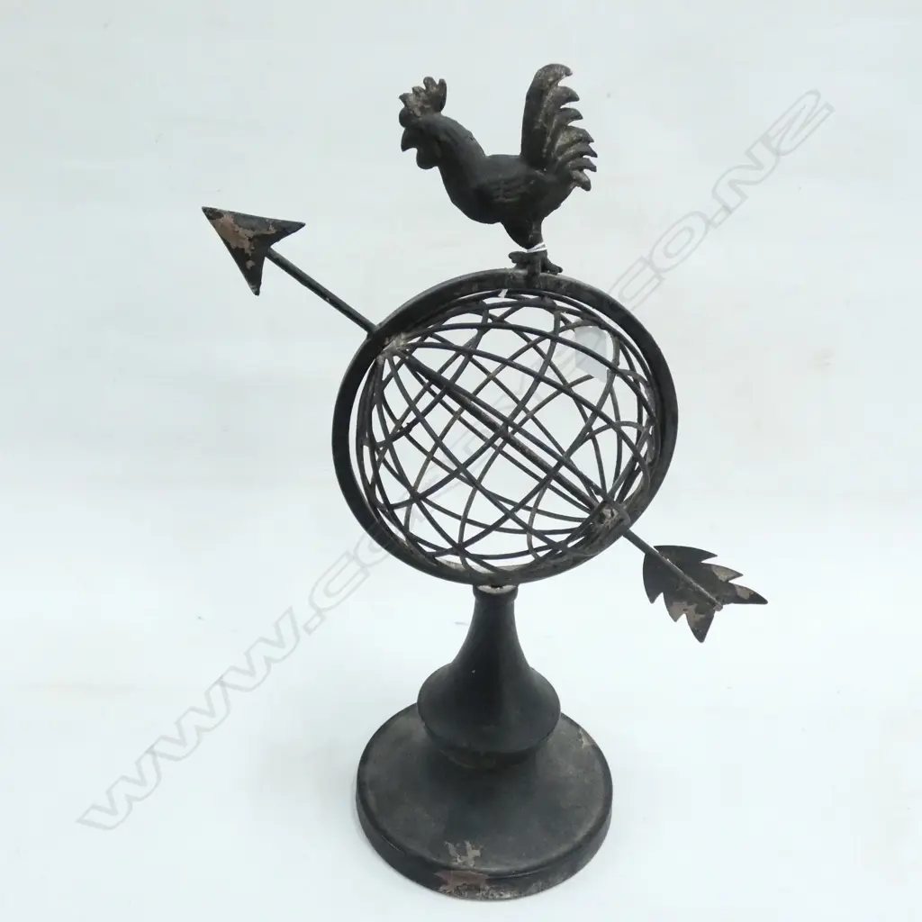 COCKEREL ON GLOBE METAL SCUPLTURE H.430mm Image 1++