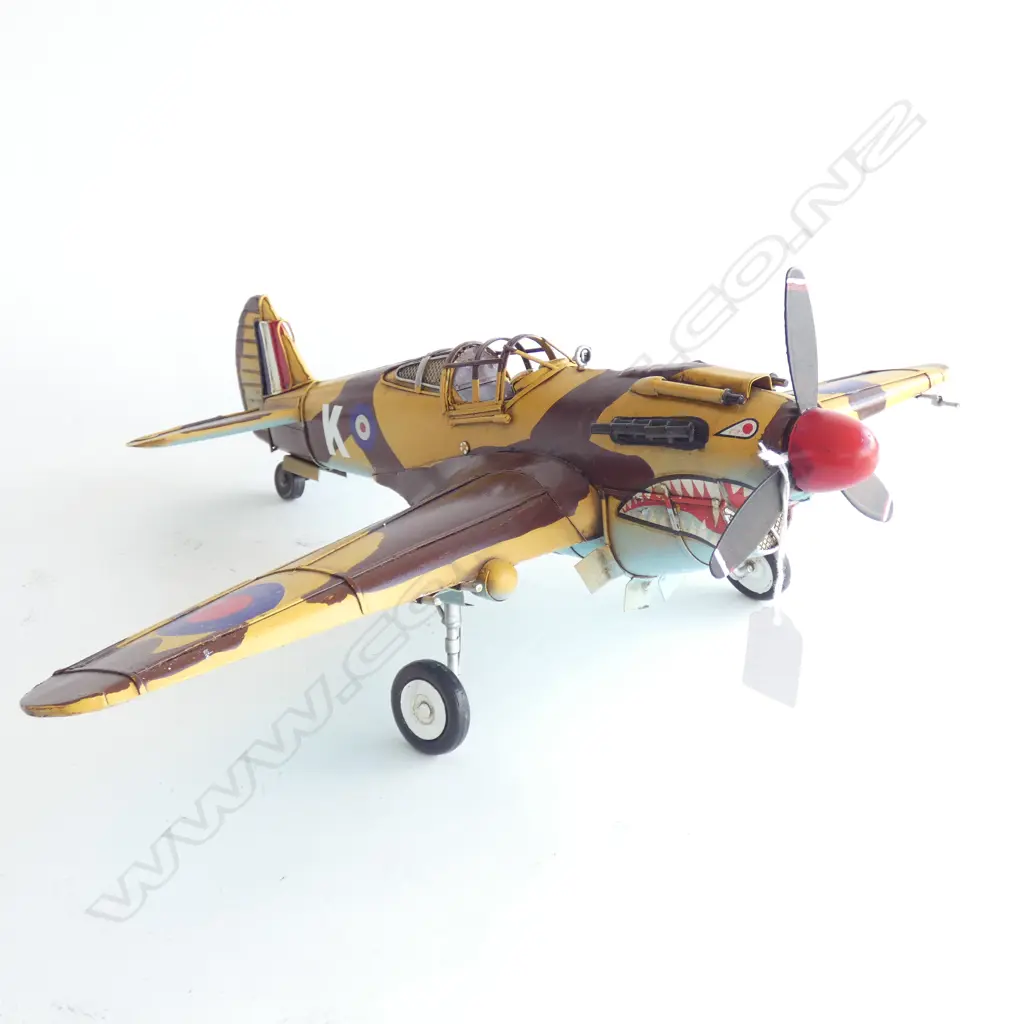 BOYLE MODEL WWII HURRICANE W.500mm Image 1++