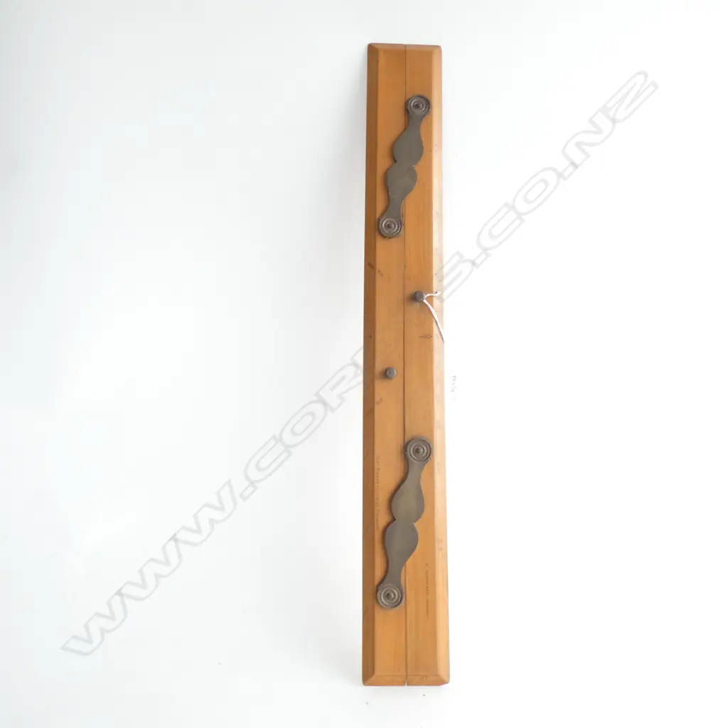 "FIELDS" 24 INCH BOXWOOD PARALLEL RULE RETAILED BY PEACOCK, AUCKLAND L. 615MM Image 1++